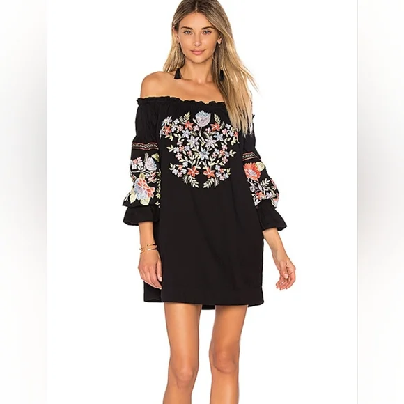 Free people Fleur Du Jour Cotton Embroidered Mini dress Retail $148 - Picture 1 of 10